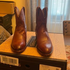 Woman’s Tecovas ankle height cowboy boot